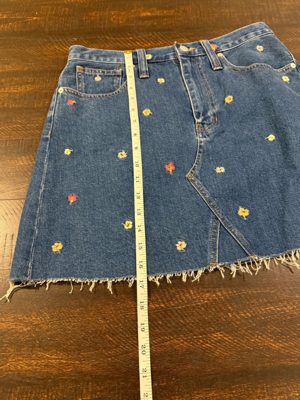 Madewell Confetti Floral Embroidered Denim A-Line Mini Skirt Size 28 - Picture 10 of 14